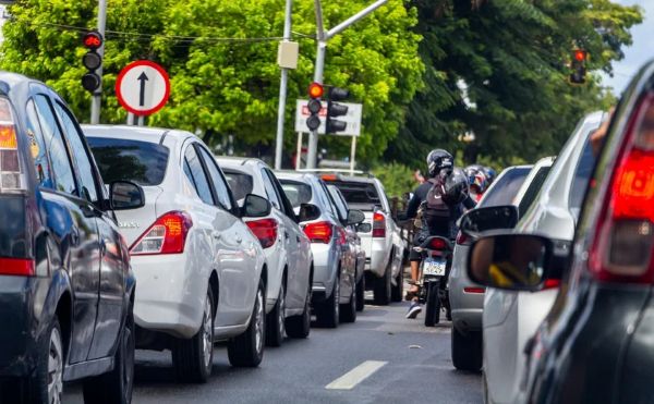Exclusividade na transferência veicular explode em polêmica em Alagoas
